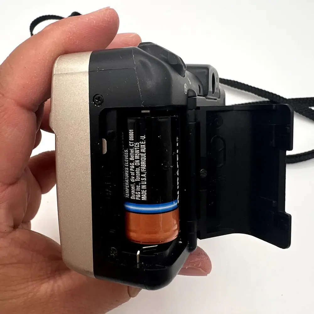 CANON Vtg Sure Shot 85 Zoom 35mm Film Camera- Powers On